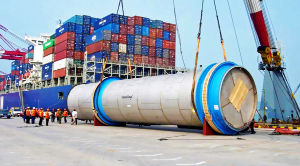 How Does Heavy Lift Transportation in Saudi Arabia Work?