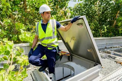 Ecological Unit Cleaning by Zenith Crew for Efficient and Hygienic System Maintenance