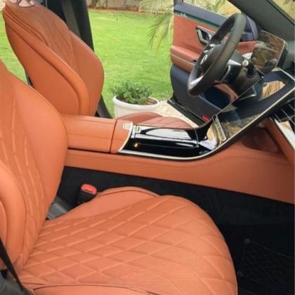 إيجار مرسيدس S500 بالسائق لتجربة فخامة بلا حدود