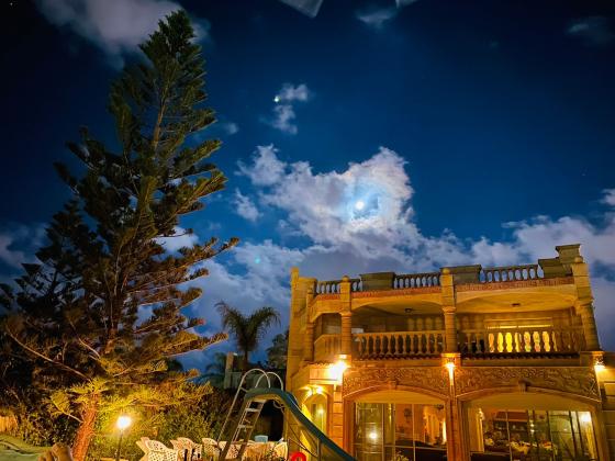 Castle For Sale In Marina 5 - قصر للبيع في مارينا 5 (E5709)