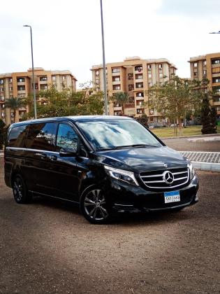 إيجار مرسيدس V-Class من بسيوني ترافيل