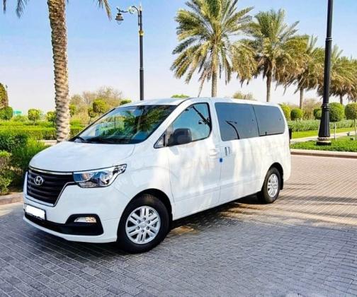 تأجير هيونداي H1 بالسائق - الخيار الاقتصادي والعملي من بسيوني ترافيل