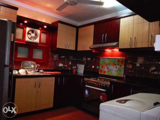 غرفة راقية بحمام خاص للإيجار بموقع متميز في ميدان الحصري بـ6 أكتوبر