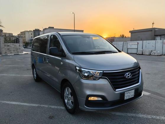 إيجار هيونداي H1.. الأفضل لرحلات العيلة والمطار! 01014555680