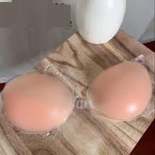 برا سيليكون لاصق بدون حمالة - دعم مثالي وإطلالة خفية01012187661