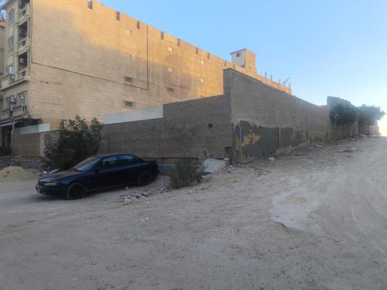 فرصة للأستثمار  أرض مباني فضاء للييع مساحتها 1250 متر امام أبراج العالمين الجديده