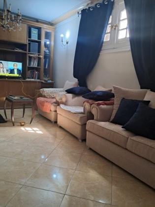 شقة مفروشه جاهزة للسكن بشارع عامر بالدقى- شارع عامر متفرع من شارع المساحة Fully Furnished Flat to Rent in Dokki Giza, Egypt