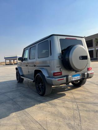 Book Now: Mercedes G63 Cairo Airport Transfer + Chauffeur – Exclusive 20% OFF!