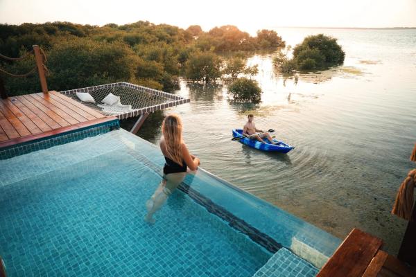 Hotel with Private Pool in Dubai | Romantic Stay in Dubai