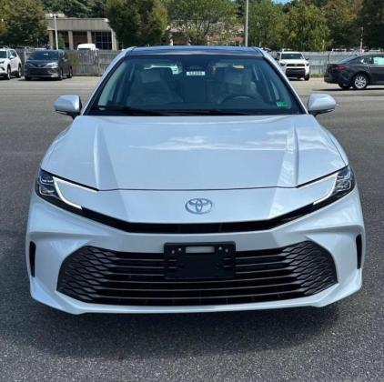 Toyota Camry 2025